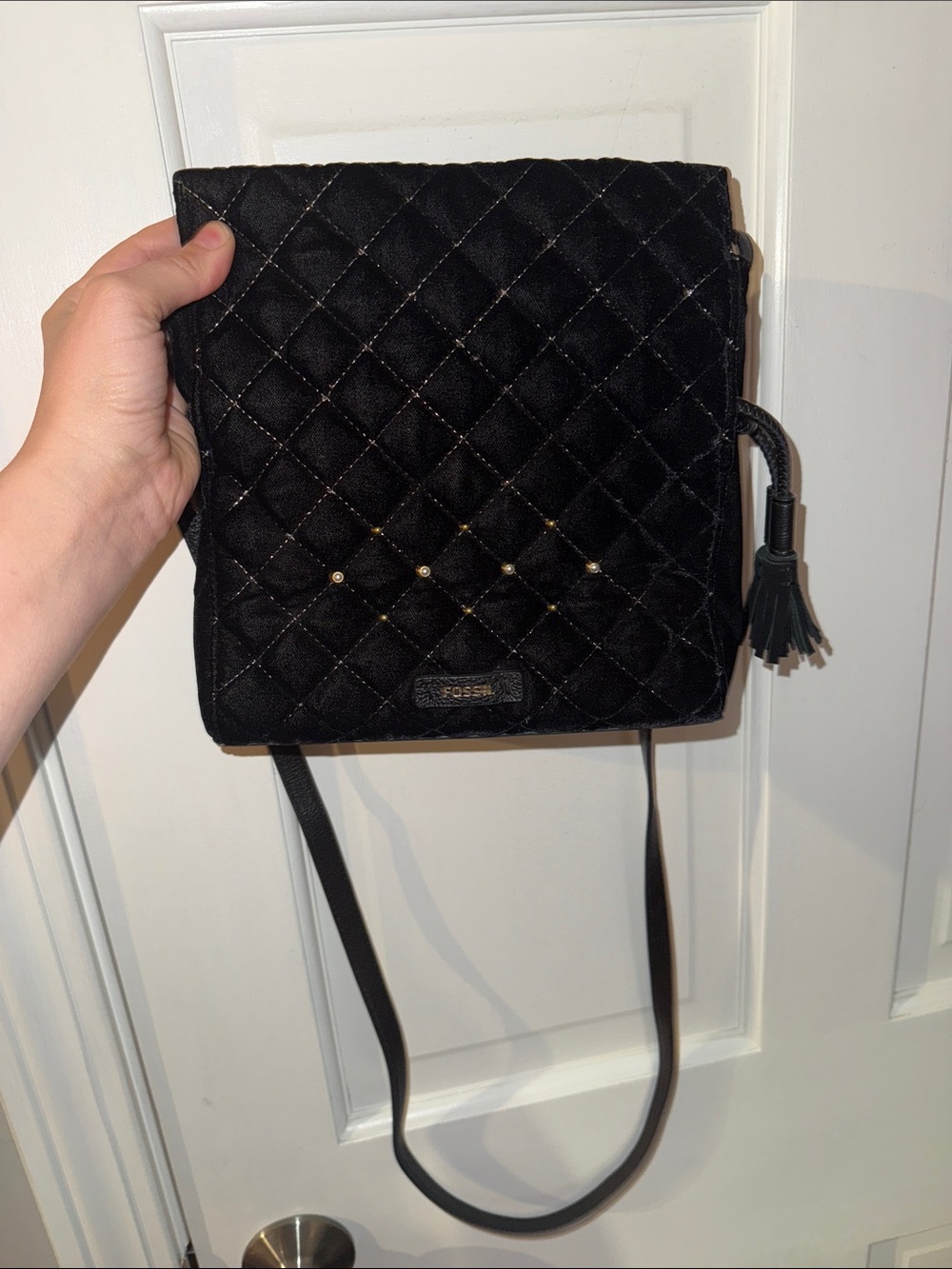 FOSSIL Black quilted velvet crossbody
